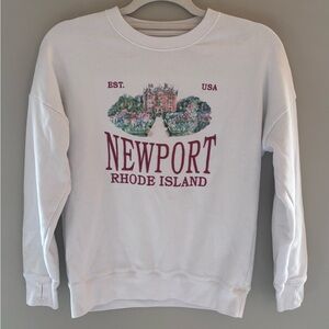 Abercrombie Kids White Crewneck sweatshirt with Graphic Design